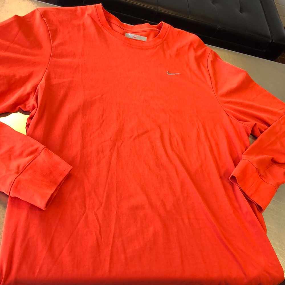 Men’s Nike Long Sleeve Sports Tee